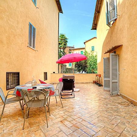 Alfio'S Apartment In Siena Buitenkant foto